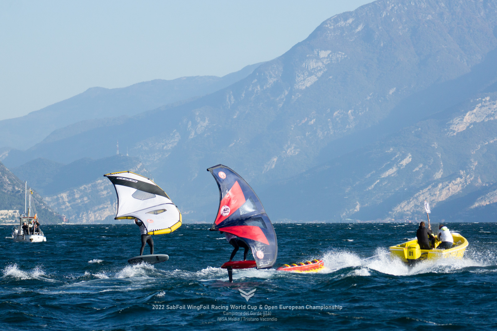 SABFOIL 2022 WINGFOIL RACING WORLD CUP OPEN EUROPEAN CHAMPIONSHIPS CAMPIONE DEL GARDA ITA Tristano Vacondio IWSA DSC00480184